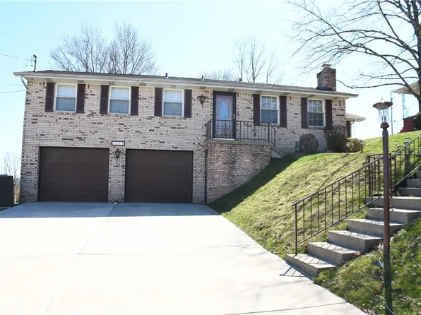 1315 Country Club Rd, Monongahela, PA 15063