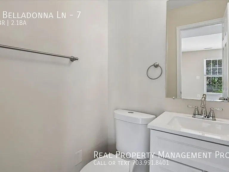 2 Belladonna Ln #7 — Photo 10