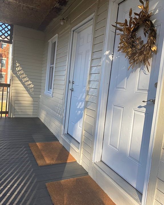2nd image of 869 Worthington St #1