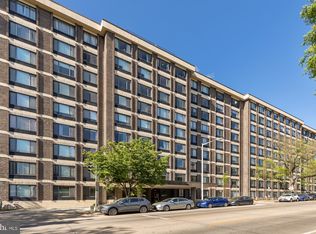 2501 Calvert St NW APT 903, Washington, DC 20008