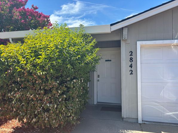 2842 Cochise Ct
