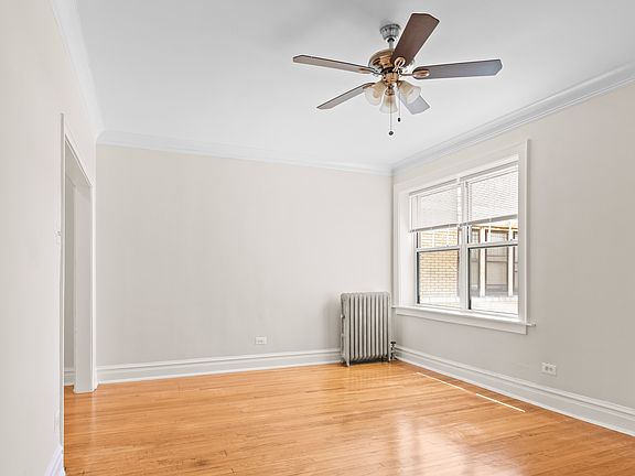 2nd image of 2143 Cuyler Ave #2S