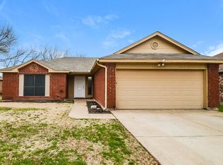 6612 Hightower Dr, Watauga, TX 76148