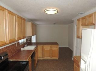 9822 SW 221st St, Cutler Bay, FL 33190