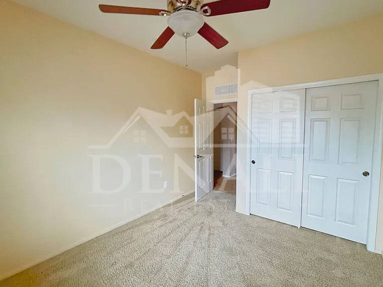 11786 W Fordson Dr — Photo 16