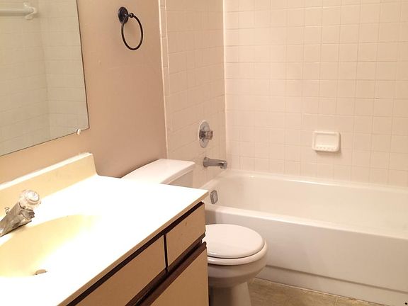 3rd image of 4281 Village Parkway Cir W APT 4