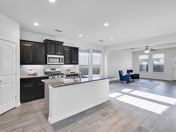 4th image of 5060 Sugarcane Ln