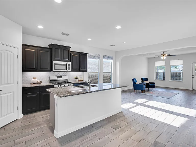 5060 Sugarcane Ln — Photo 4