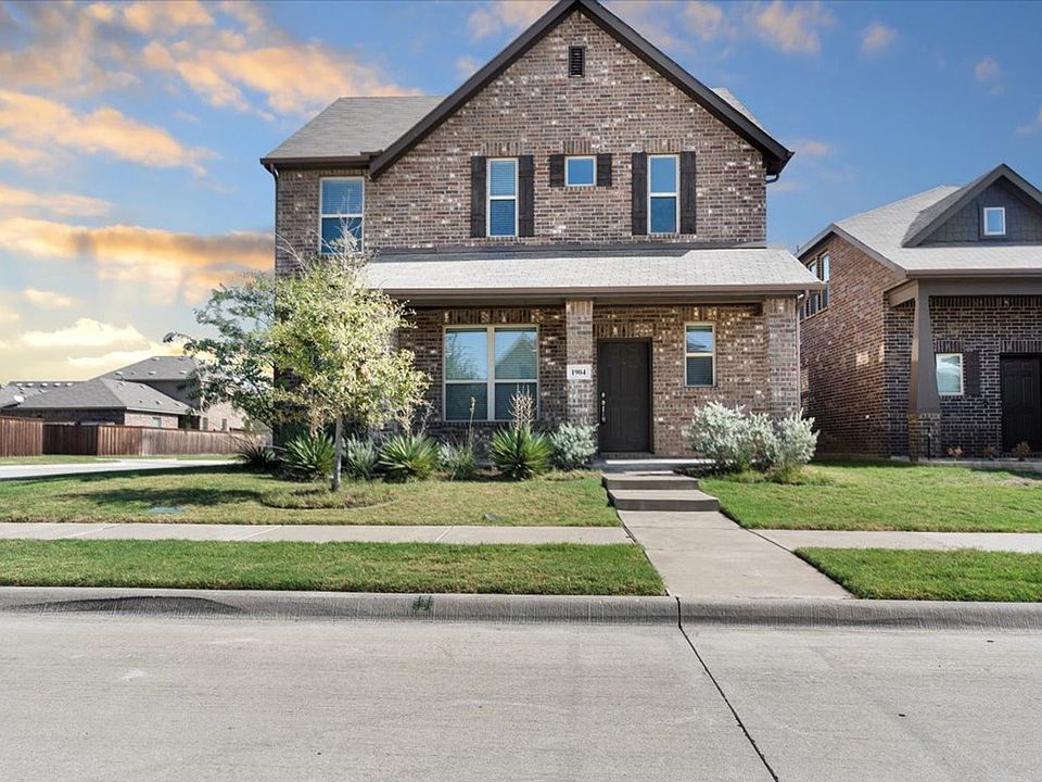 1st image of 1904 Emilia Dr