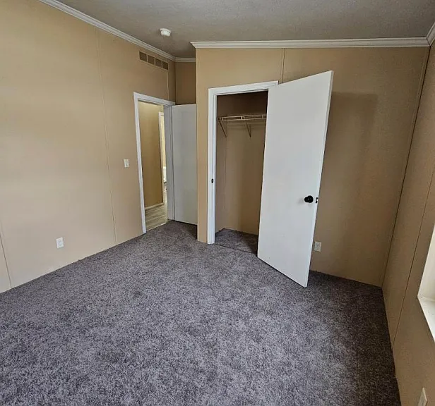 201 Pioneer Cir #201 — Photo 4