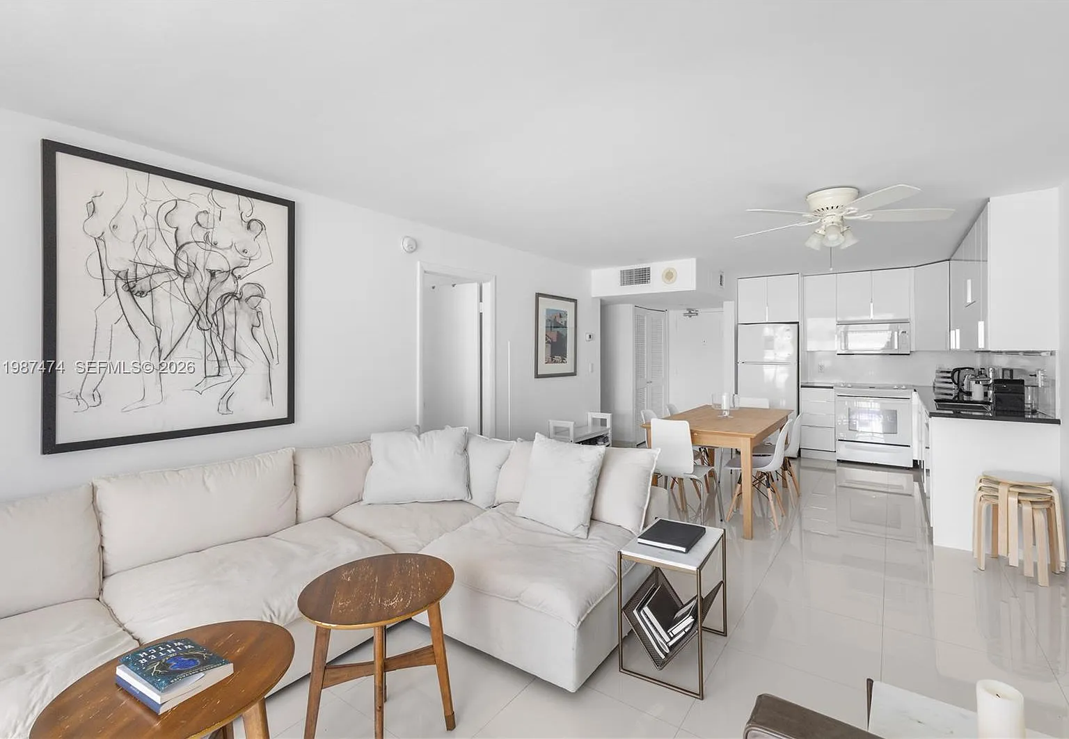 Ocean Point Condo — Photo 2