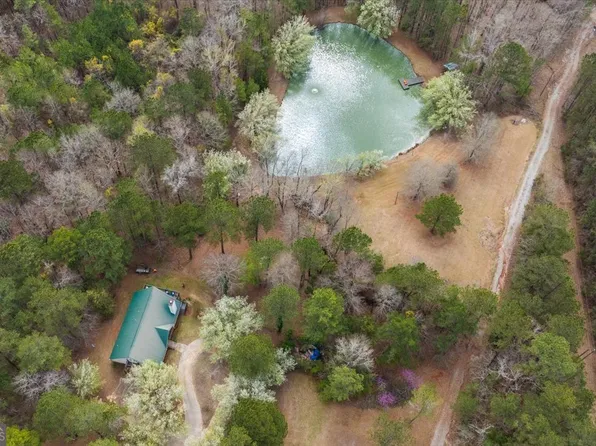 479 Pea Ridge Rd, Juliette, GA 31046