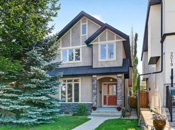 2017 N 21st Ave NW, Calgary, AB T2M 1M9