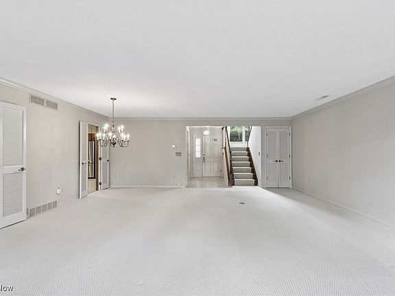 4th image of 1855 Brookwood Dr