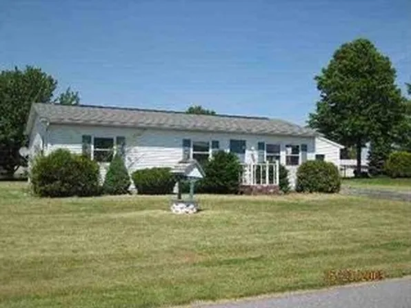 312 Horseshoe Dr, Annville, PA 17003