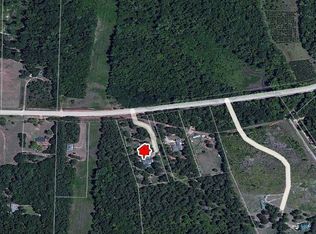 326 Henson Rd, Hawkinsville, GA 31036