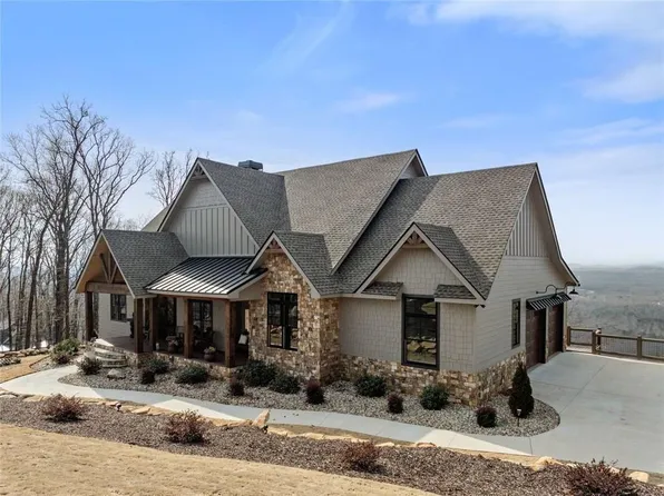 655 Mountainside Dr, Cleveland, GA 30528