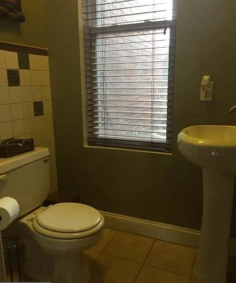 820 K St NE — Photo 5