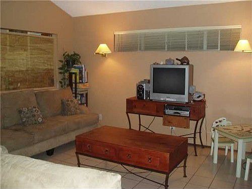 3rd image of 4039 Arey Dr