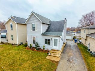 2639 Vermont St, Blue Island, IL 60406