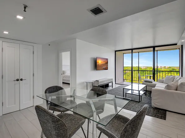 6805 Willow Wood Drive #5083, Boca Raton, FL 33434