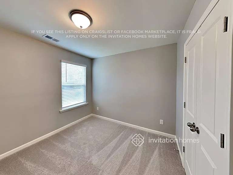 179 Webster Cir — Photo 15