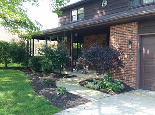 6221 Beaver Lake Dr, Grove City, OH