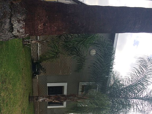 3rd image of 832 W Mines Ave