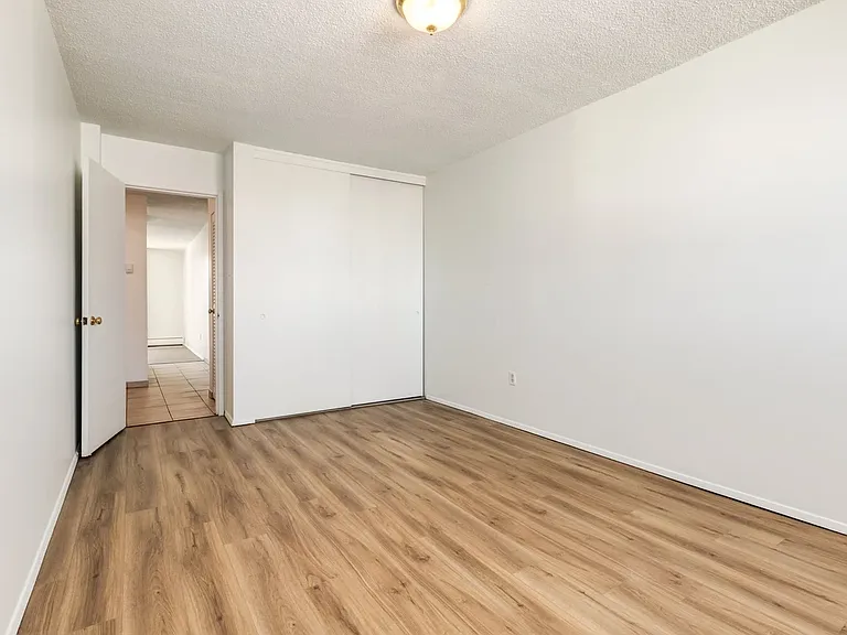1512 15th Ave SW — Photo 12