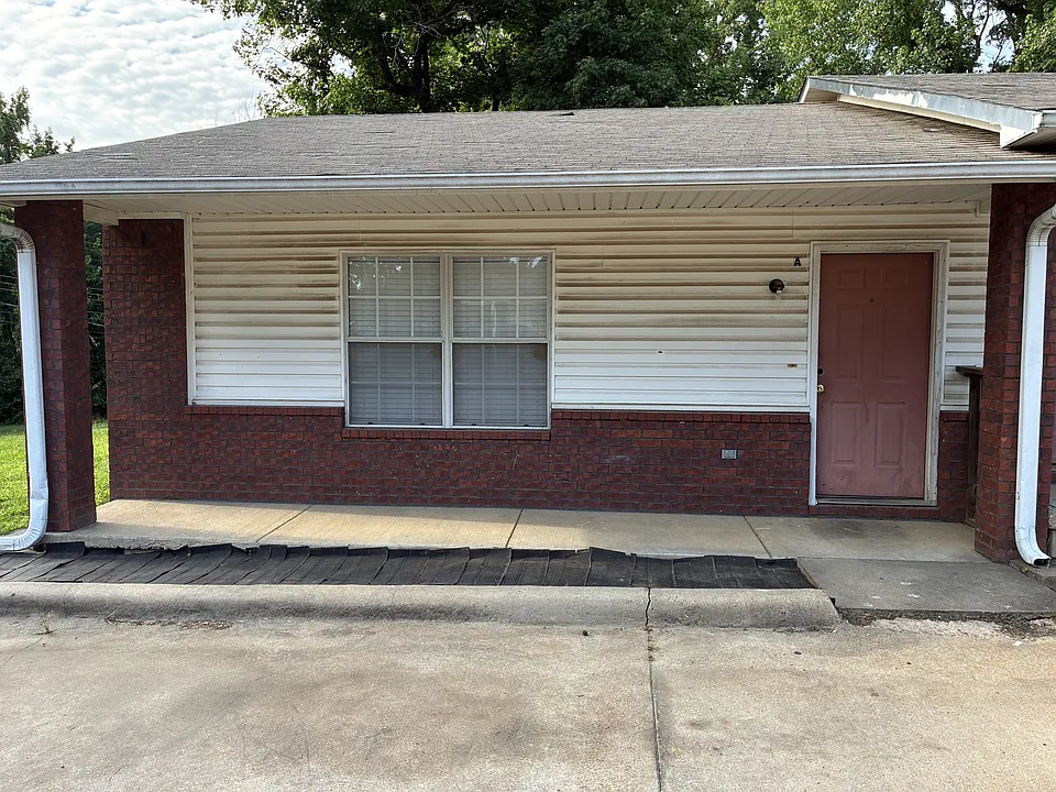 906 Scott St #A