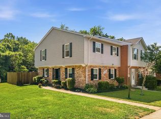 15001 Cherrydale Dr, Woodbridge, VA 22193