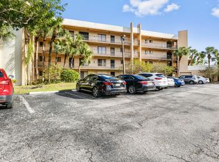 4820 Lucerne Lakes Blvd W APT 101, Lake Worth, FL 33467