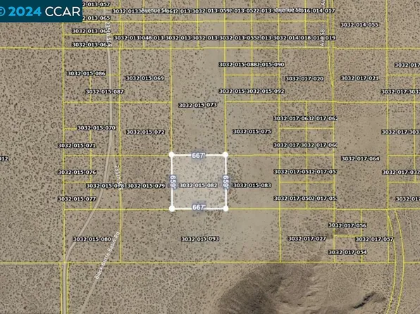 236 Saint East Ave S #12, Palmdale, CA 93591