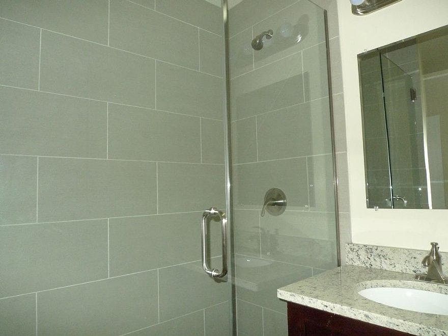 1st image of 5715 N Kenmore Ave APT 2A