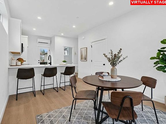 4th image of 4077 SW McKinley #37