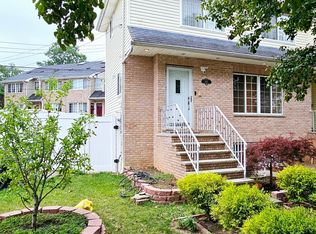 888 Rockland Ave, Staten Island, NY 10314