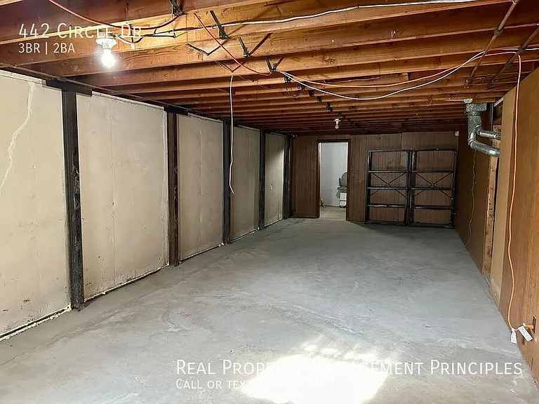 442 Circle Dr — Photo 19