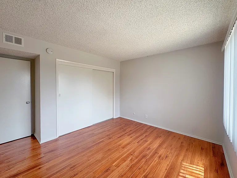 1218 Pine St #201 — Photo 20