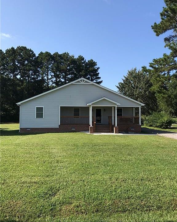 1st image of 848 E Magnolia Ave