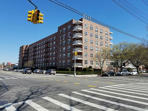 4th image of 2265 Gerritsen Ave