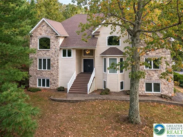 205 Osprey Way, East Stroudsburg, PA 18302