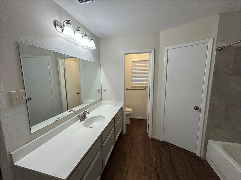12310 Jaguar Dr — Photo 8