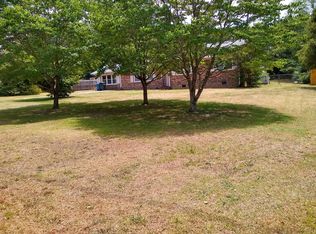 428 Brunswick Rd, Fayetteville, NC 28303