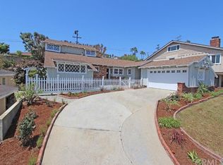 5527 S Holt Ave, Los Angeles, CA 90056