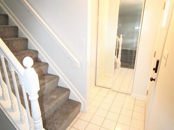 3rd image of 2479 Hingham Ln