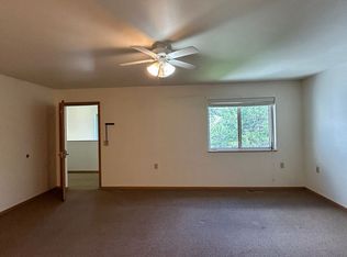 261 7th St NW #3, Huron, SD 57350