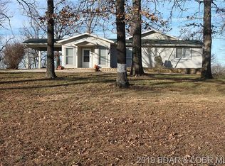 814 Highway O, Laurie, MO 65037
