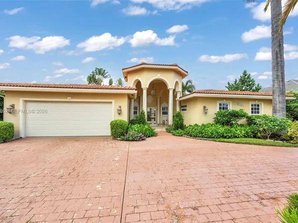 2523 SE 13th St, Pompano Beach, FL 33062