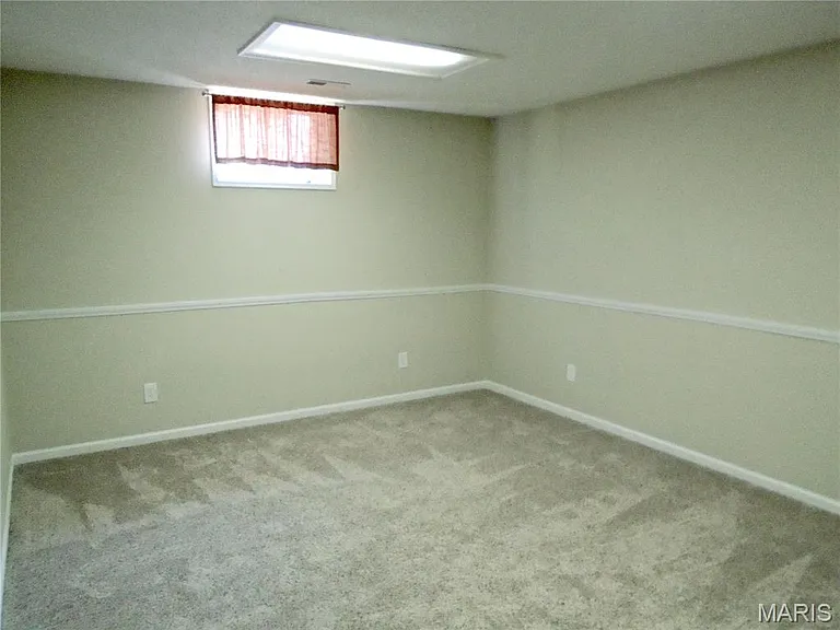 1109 Peachtree Ct — Photo 14