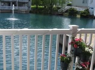 500 Waters Edge Dr, Newark, DE 19702